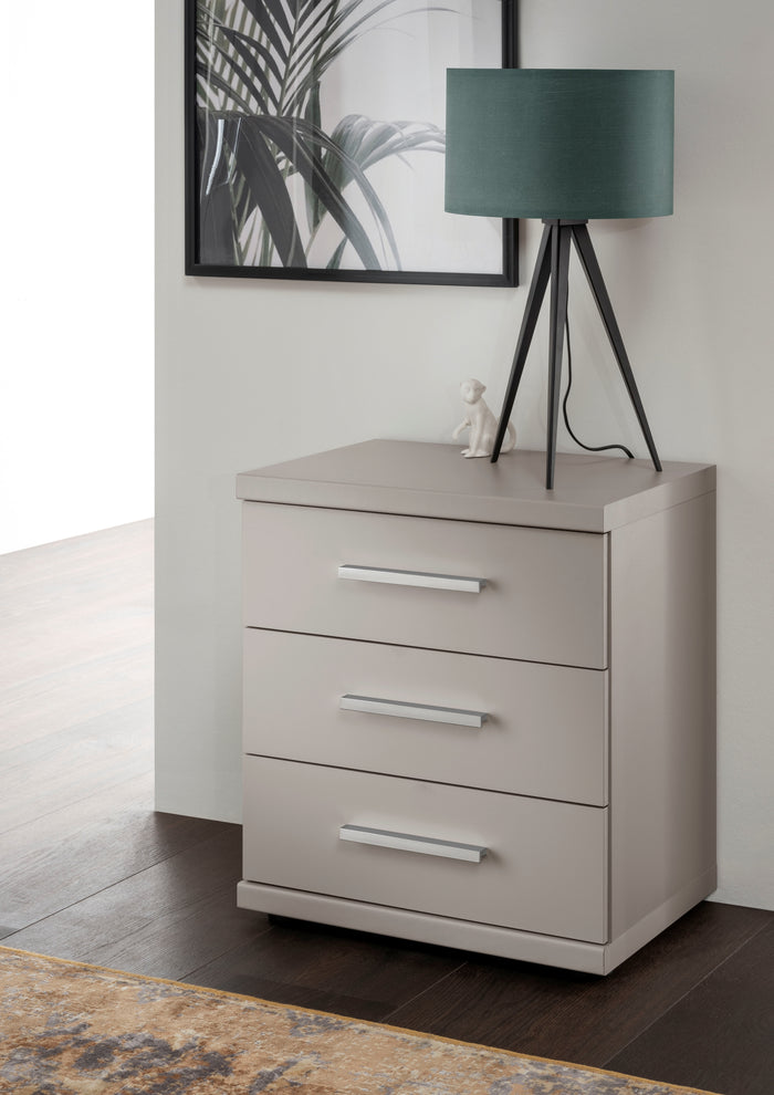 Wiemann Cambridge Bedside Table