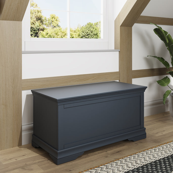 Oxfordshire Painted Blanket Box